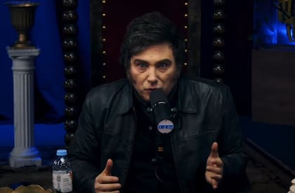 Javier Milei, con el Gordo Dan en La Misa