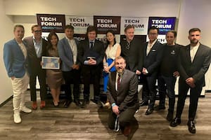 Javier Milei, con Mauricio Novelli, en el Forum Tech