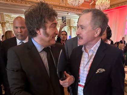 Javier Milei con Peter Lamelas, candidato a embajador de Estados Unidos en la Argentina.
