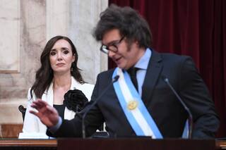 Milei interrumpió a Villarruel antes de terminar su discurso: "No te apures"