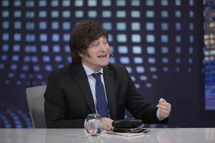 Javier Milei durante la entrevista en LN+