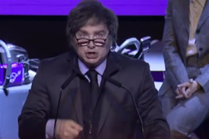 Javier Milei durante su discurso en Junín