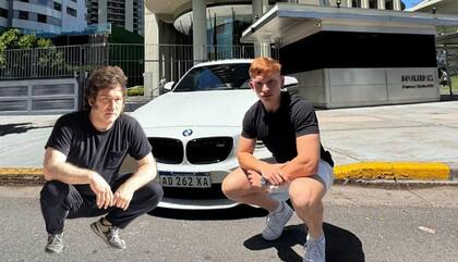 Javier Milei editado junto a Matías Cardozo, conocido en internet como "el Colorado Ponzi", un trader que fue acusado de estafa