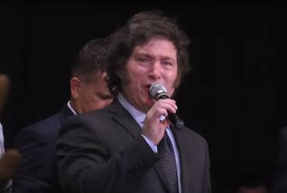 “Queremos abrir la posibilidad de otros esquemas societarios", dijo Milei sobre las SAD