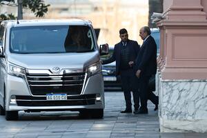 Javier Milei encabeza la nueva “mesa política nacional” del oficialismo