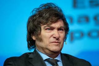 Fopea relevó 56 ataques de Milei contra el periodismo en su primer año de gestión