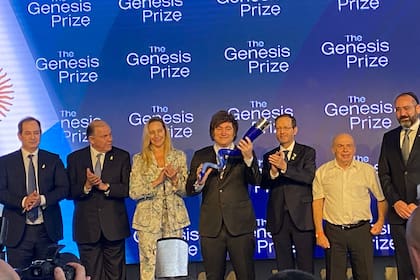 Javier Milei recibió el premio Génesis en Israel