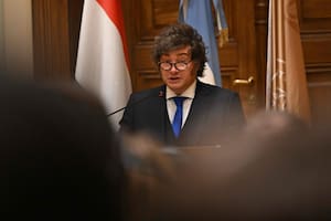 Milei y el riesgo político de una economía de “influencers”