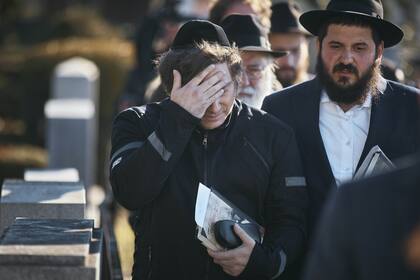 Javier Milei visitó hoy en Nueva York la tumba del rabino Rebe de Lubitavitch