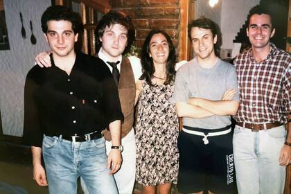 Javier Milei y Diego Valenzuela, cuando estudiaban juntos en la universidad