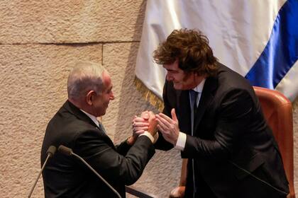 Javier Milei y el primer ministro Benjamín Netanyahu, en el Parlamento de Israel