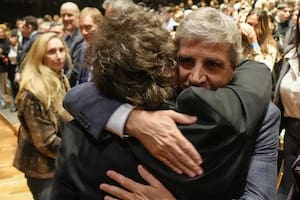 Aferrados a la tabla salvadora de la economía