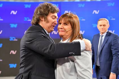 Javier Milei y Patricia Bullrich en el programa A Dos Voces. 25/10/23