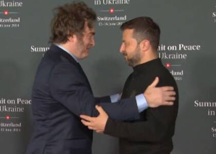 Javier Milei y Volodimir Zelensky, en Suiza