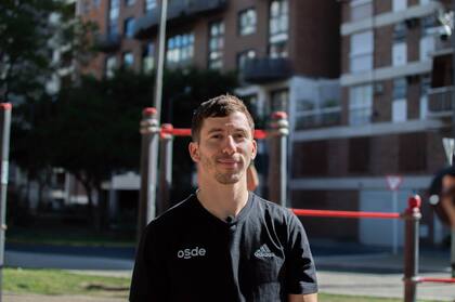 Javier Pessino, profesor de Educación Física y especialista en calistenia.