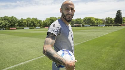 Javier Pinola, en el predio de River