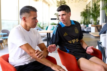 Javier Saviola y Matías Lucuix compartieron muchos momentos de charlas en la previa de la final