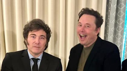 Javier Milei e Elon Musk en su encuentro en la cumbre global de inversores, en Los Ángeles, el pasado mes de mayo