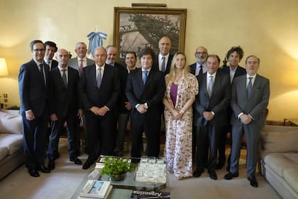 Javier y Karina Milei, junto al canciller Gerardo Werthein, se reunieron con empresarios españoles en Madrid.