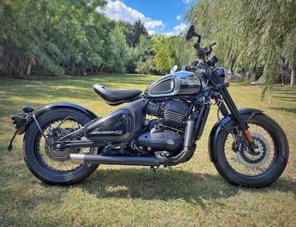 JAWA 42 Bobber