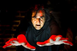 El cantante inglés que odia "el imperialismo”, elogia a los argentinos e impulsa un ciclo al que bautizó Malvinas