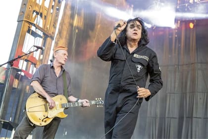 Jaz Coleman en escena