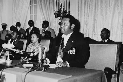 Una imagen de archivo: Jean-Claude Duvalier, en enero de 1976, en el palacio presidencial de Puerto Príncipe