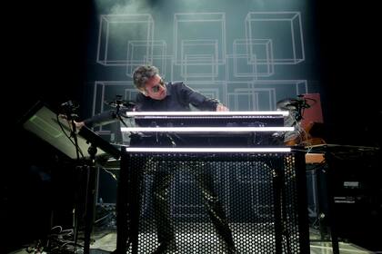Jean-Michel Jarre en directo: todo un performer