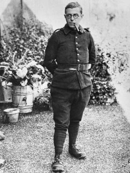 Jean-Paul Sartre (1905-1980) es considerado el padre del existencialismo.