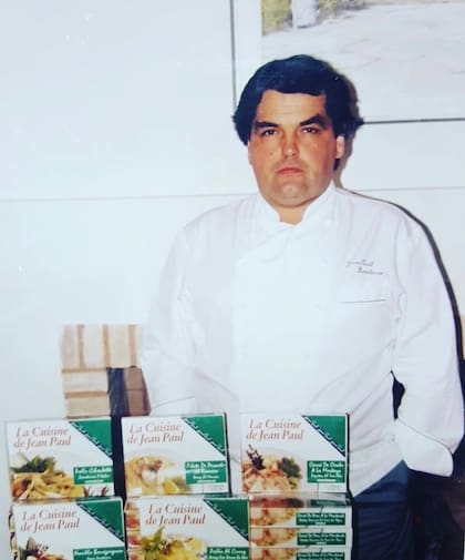 Jean Paul tiene 73 años y seis décadas dedicadas a cocinar.