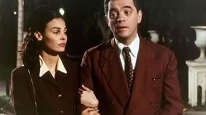 Jean Pierre Noher y la actriz española Inés Sastre interpretan a Borges y a Estela Canto en el film: "Un amor de Borges".