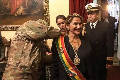 Jeanine Áñez fue presidenta interina de Bolivia luego de la crisis política que atravesó el país en 2019, que terminó con el expresidente Evo Morales exiliado 
