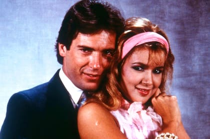 Jeannette Rodríguez y Carlos Mata en Cristal, el culebrón que consagró a la pareja ante millones de televidentes de Latinoamérica y Europa