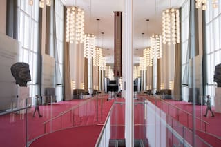 Jefe del Centro Kennedy advierte al personal de recortes y plantilla "mínima" en cierre por obras