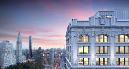 Jeff Bezos posee cinco departamentos en un edificio de lujo en Nueva York