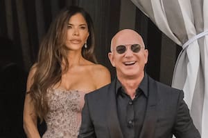 Indignación por el protagonismo de Jeff Bezos en la Gala del Met