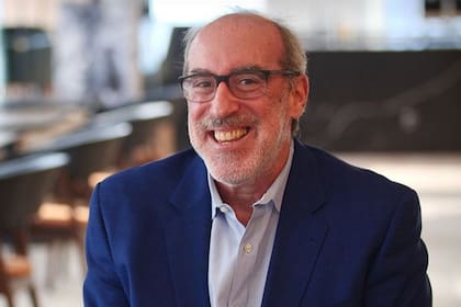 Jeff Schwartz considera que el creciente uso de IA ayudará a los humanos a ser mejores jefes