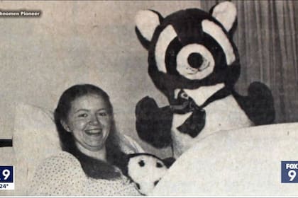 Jen Hilliard se recuperó por completo y salió del hospital 49 días después de haber ingresado, con apenas unas ampollas en sus pies