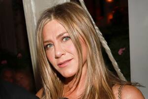 Jennifer Aniston habló del vínculo que mantiene con sus exparejas