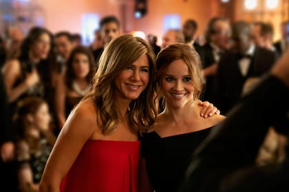 Jennifer Aniston y Reese Witherspoon comparten el set de The Morning Show, la serie original de Apple TV+