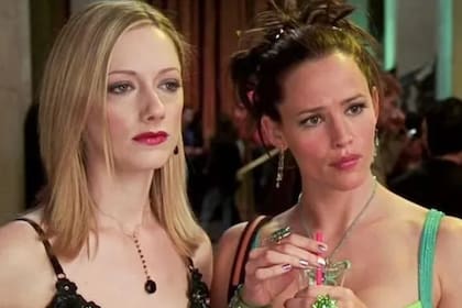 Jennifer Garner y Judy Greer en Si tuviera 30  (Captura video)