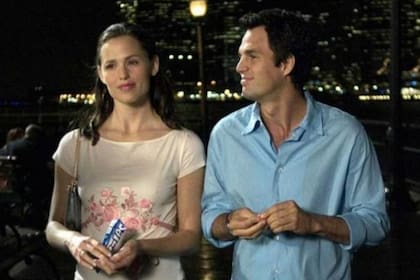 Jennifer Garner y Mark Ruffalo fueron los protagonistas del film estrenado en 2004 (Captura video)