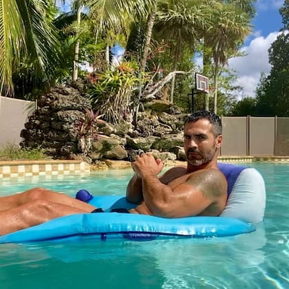 Jennifer López conoció a Ojani Noa cuando él tenía 21 años y ella 26 en un restaurante que era propiedad de Gloria Estefan a finales de los 90