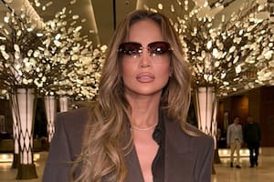 Jennifer Lopez recordó el percance que sufrió con su vestuario en pleno show y que la dejó casi desnuda