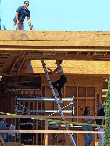 Jennifer Lopez supervisa la construcción de su nidito de amor con Ben Affleck, en Bel Air