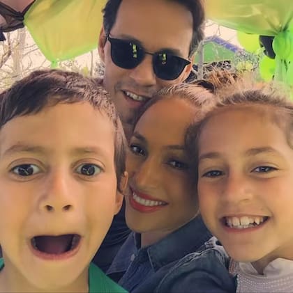 Jennifer Lopez y Marc Anthony pasan tiempo con sus hijos