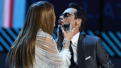 Jennifer Lopez y Marc Anthony protagonizaron el momento más memorable de los Grammy Latino 2016