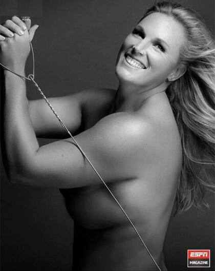 Jennifer posó desnuda para ESPN Body