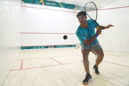 Jeremias Azaña ganó su partido ante el peruano Alonso Escudero en la Semifinal por Equipos de squash