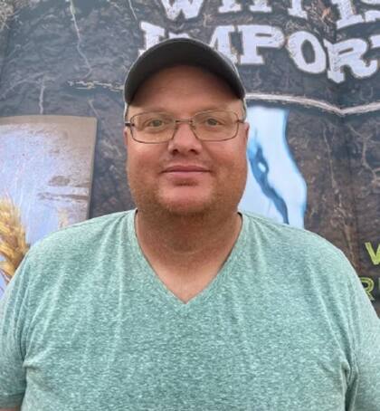 Jeremy Gustafson, productor de Jackson, Iowa